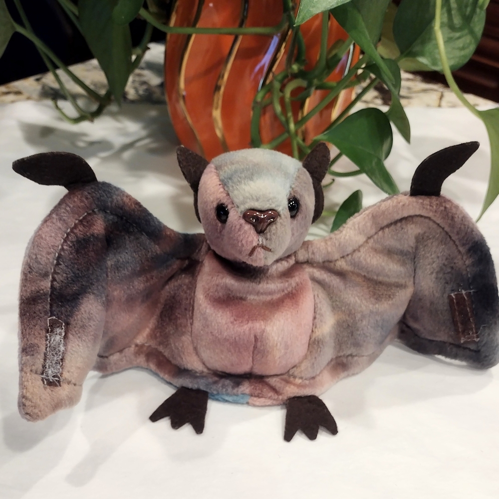 Highly Collectible Vintage Ty Tie-dyed "Batty The Bat" 1998 Beanie Baby
